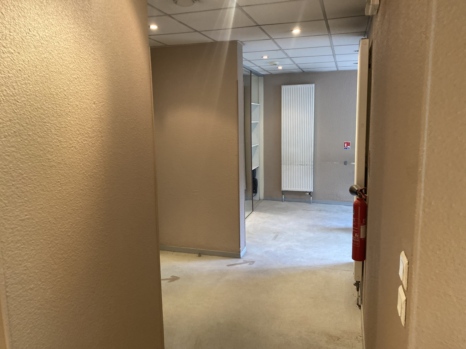 Image_, Murs commerciaux, Toulouse, ref :MURSROS